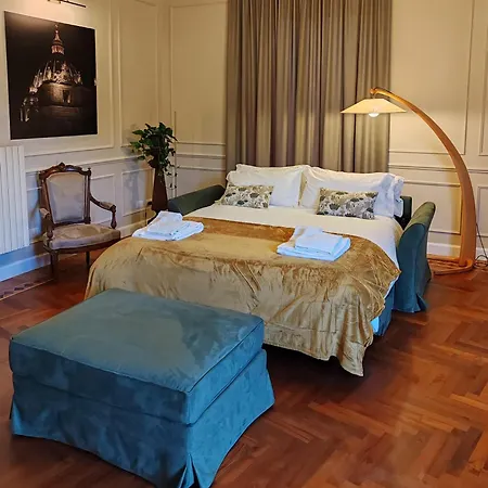 Apartment Elegance And Style Near St Peter's Rome