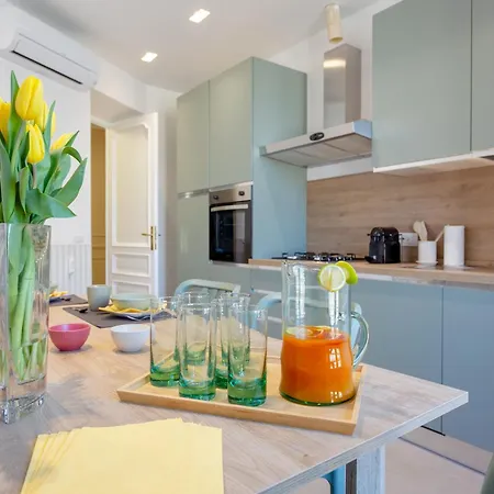 Apartment Elegance And Style In The Heart Of *
